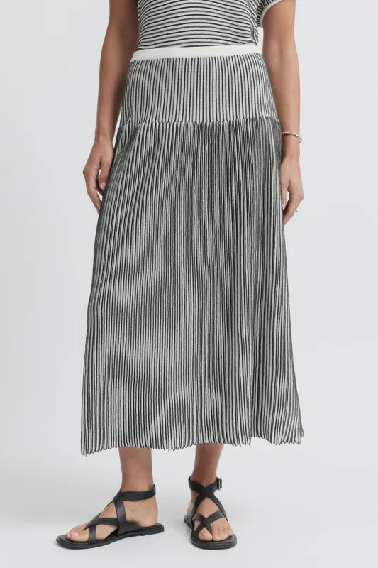 Yarra Trail Loam Knit Skirt Ecru/ Black