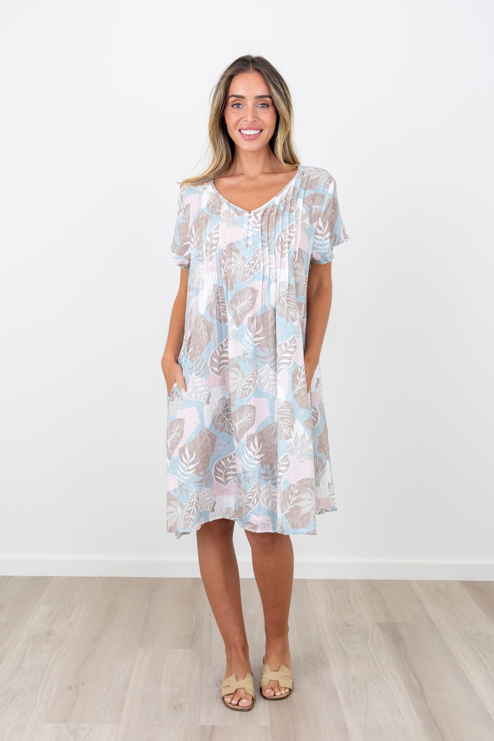 Renoma Saharasanmurano Dress