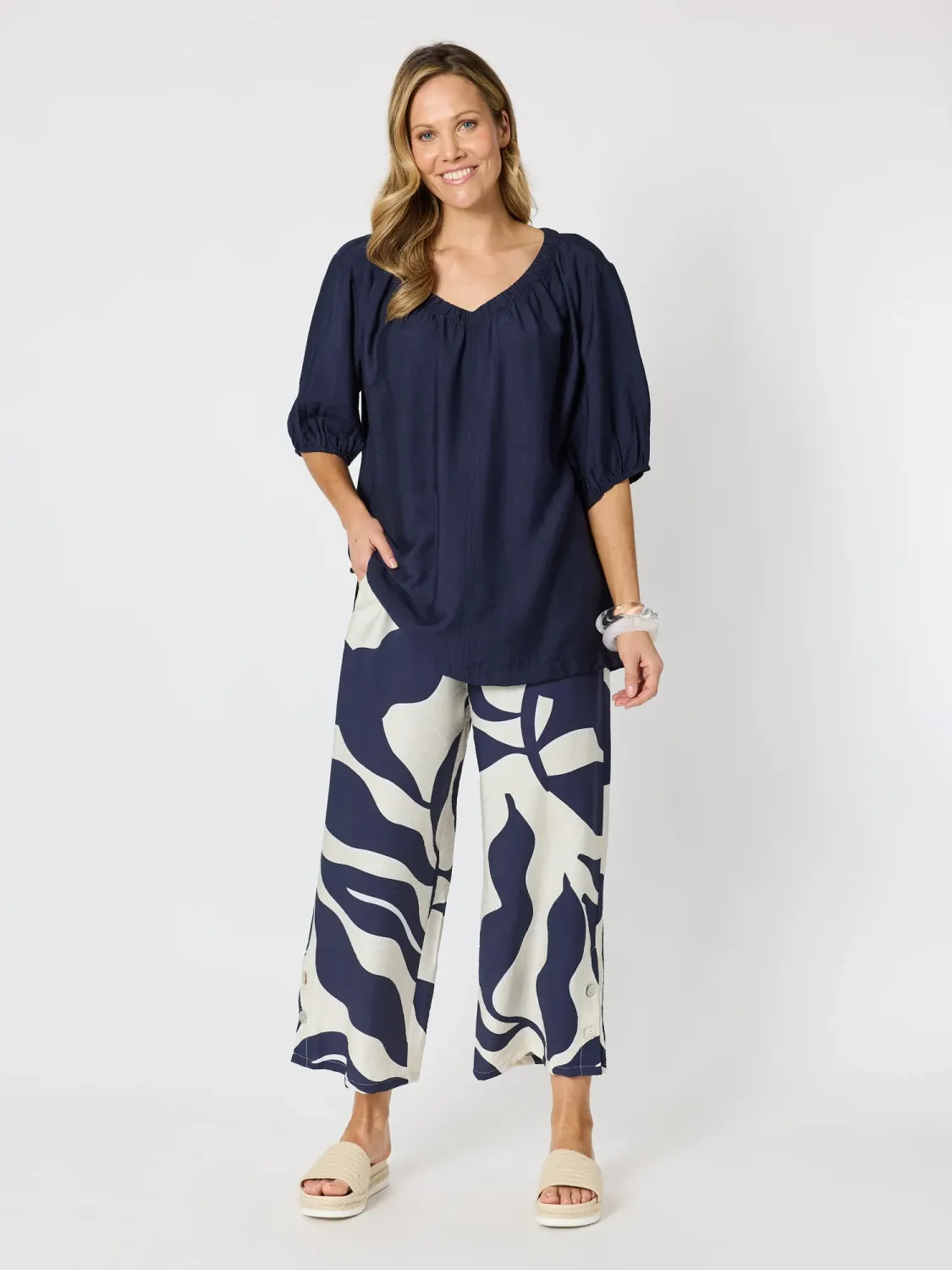 Clarity Bay Leaf Print Pant