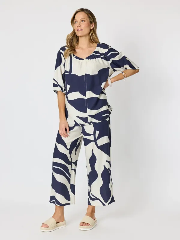 Clarity Bay Leaf Print Top