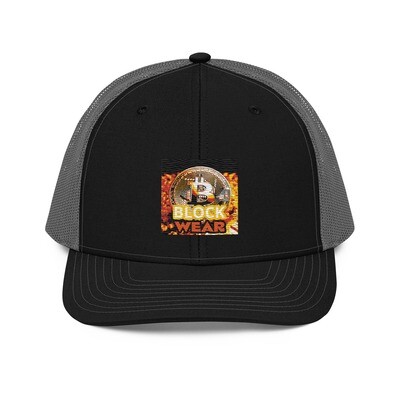 Trucker Cap &quot;Crypto Voyager Trucker Cap: BTC and Blockchain Image by Blockwear&quot;