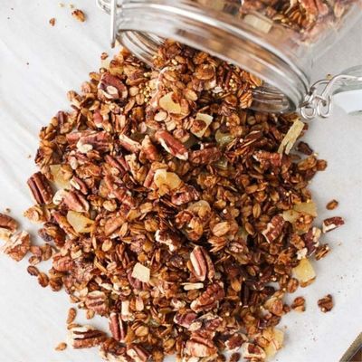 Zesty Bekkie – Lemon &amp; Ginger Granola