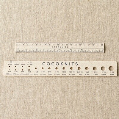 Cocoknits Ruler &amp; Gauge Set, front