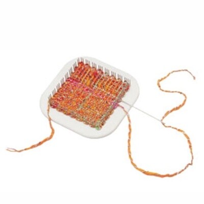 Schacht Zoom Loom with yarn