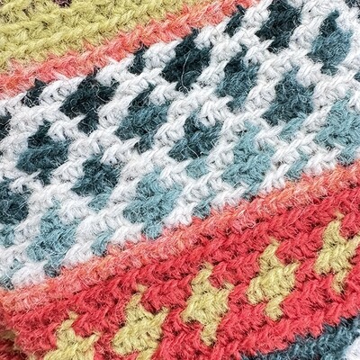tapestry crochet closeup, crochet