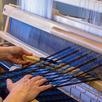 weaving, weaving on a multi-shaft loom