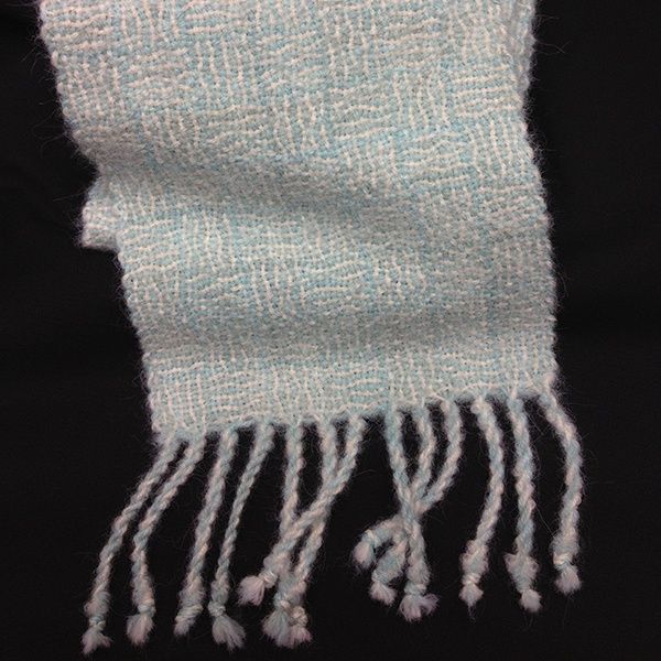 Log Cabin Alpaca Scarf Kit weaving