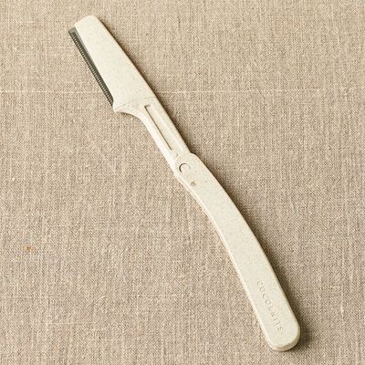 Cocoknits Fuzz Off Comb fully open