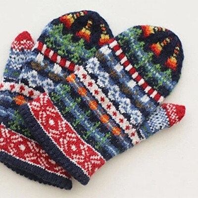 Midnight Sun Mittens kit, Midnight Sun Mittens , mittens kit, knit mittens kit, knit hat, stranded mittens kit, stranded mittens, colorful mittens, Jamieson's of Shetland Spindrift, Spindrift, Shetland Wool, top of mittens