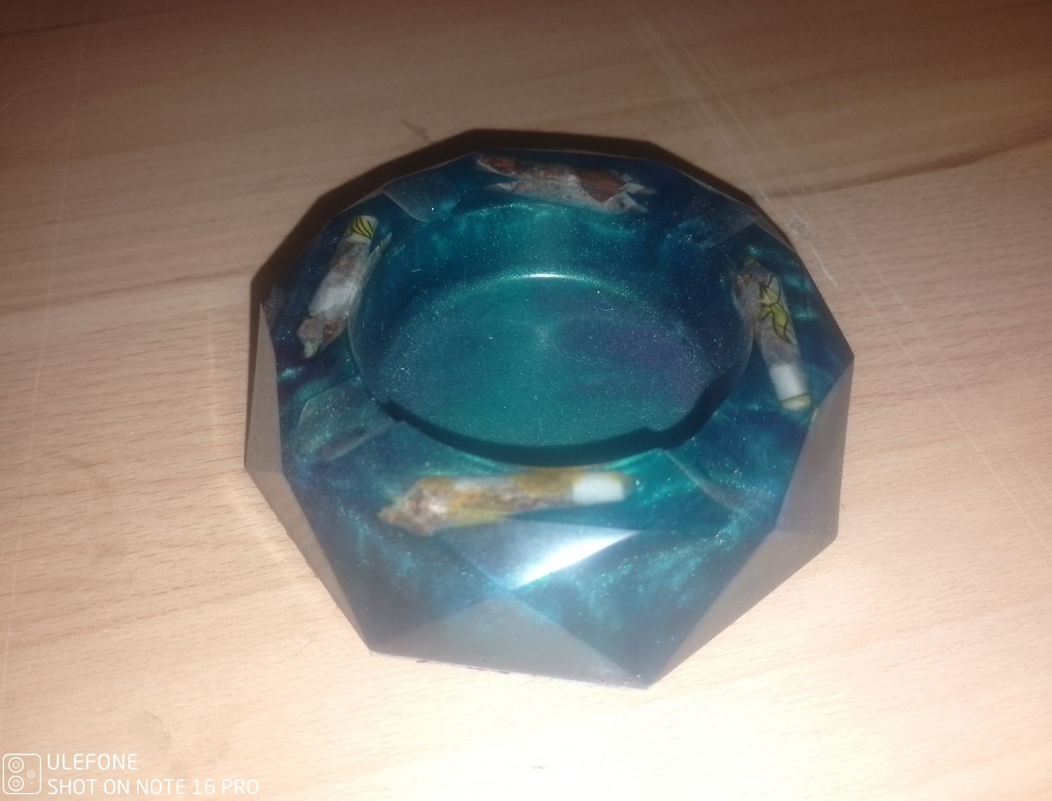 Epoxidharz Aschenbecher