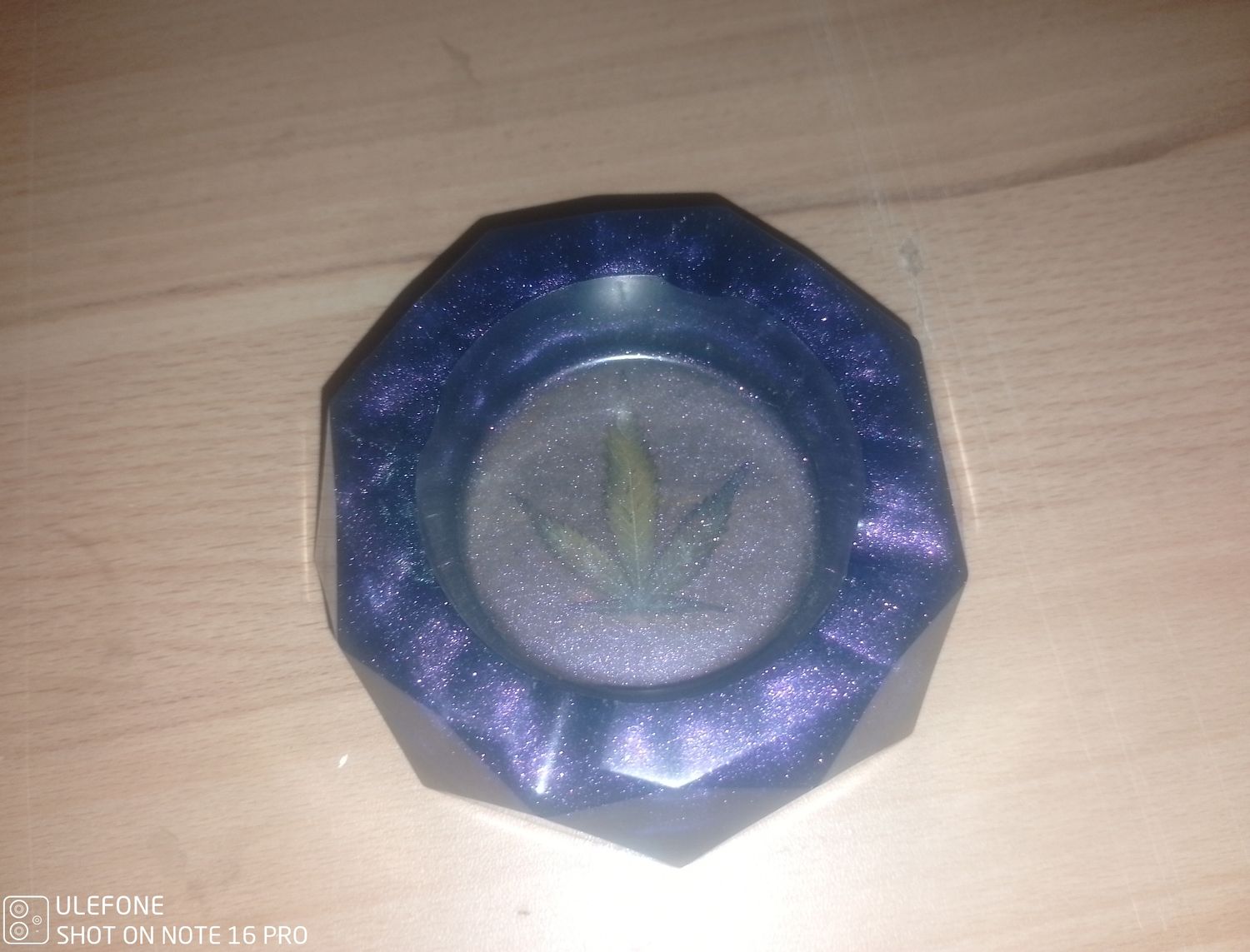 Epoxidharz Aschenbecher