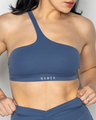 Namek ELEVATED Women&#39;s sexy one shoulder workout Sports Bra Padded Medium Impact Bra -LIVID