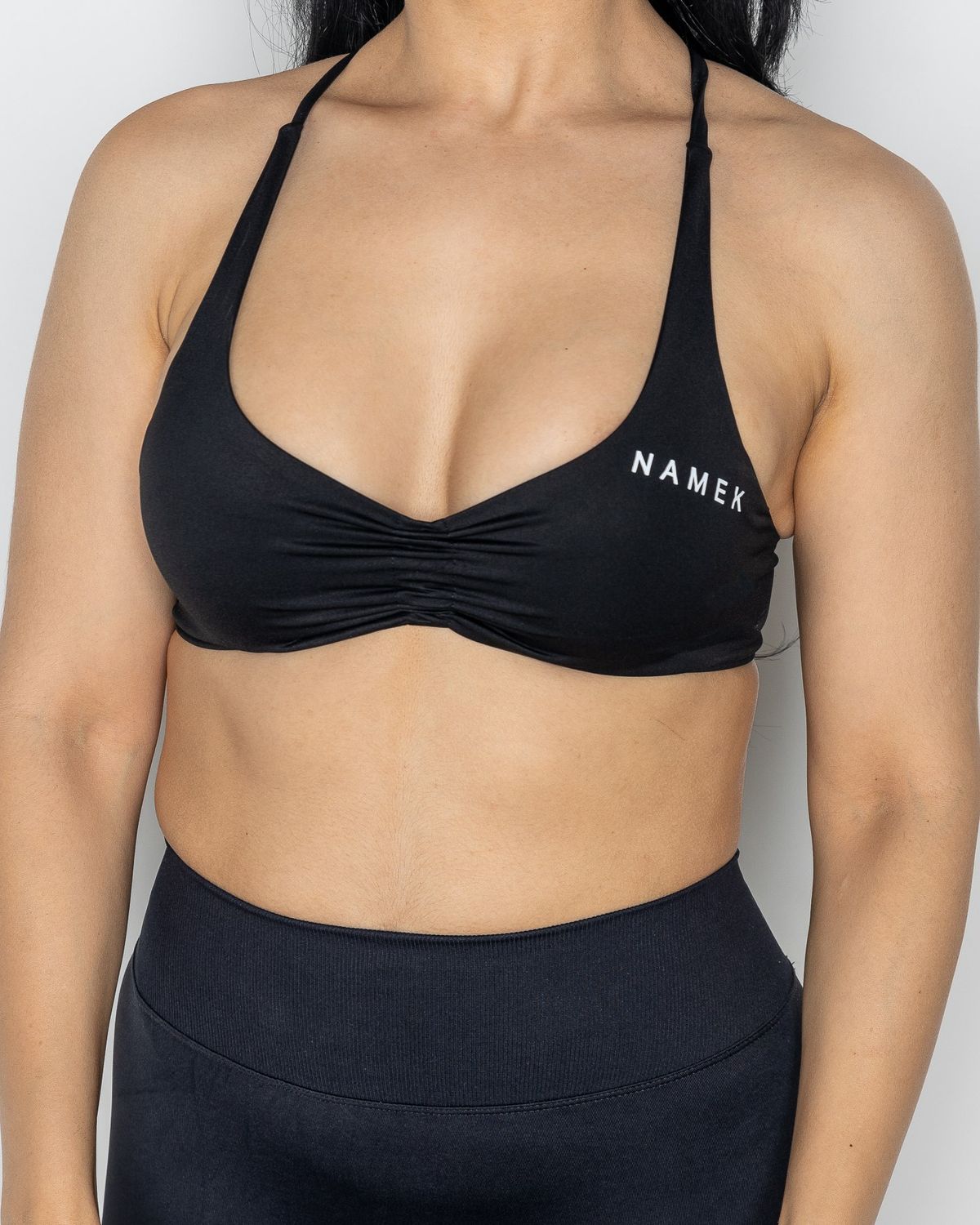 Namek ELEVATED Women&#39;s Workout Sports Bras Fitness Backless Padded Low Impact Bra -BLACK