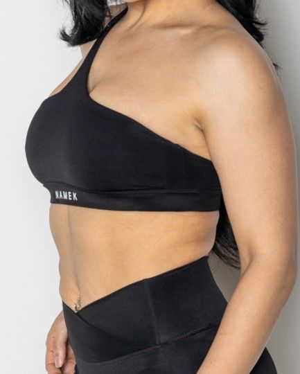 Namek ELEVATED Women&#39;s sexy one shoulder workout Sports Bra Padded Medium Impact Bra -BLACK