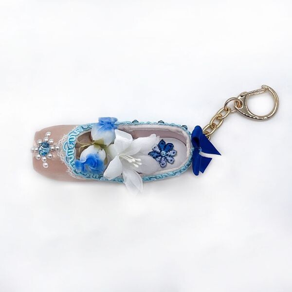 Florine Pointe Shoe Keyring