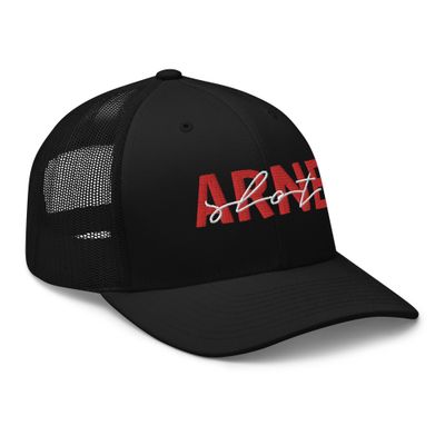 Slot signed cap