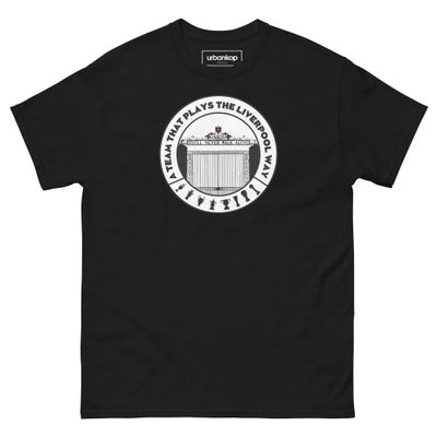A Team That Plays The Liverpool Way tee
