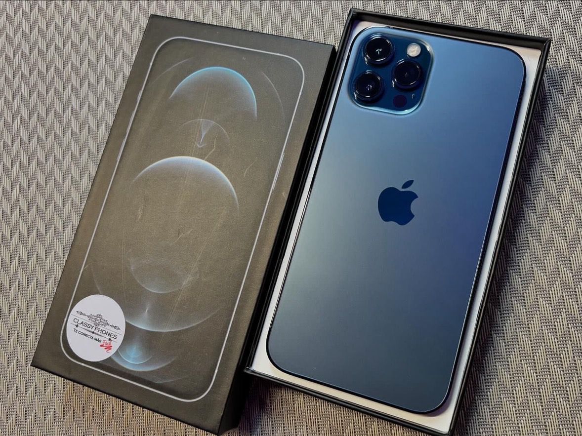 iPhone 12 Pro Max pacific blue