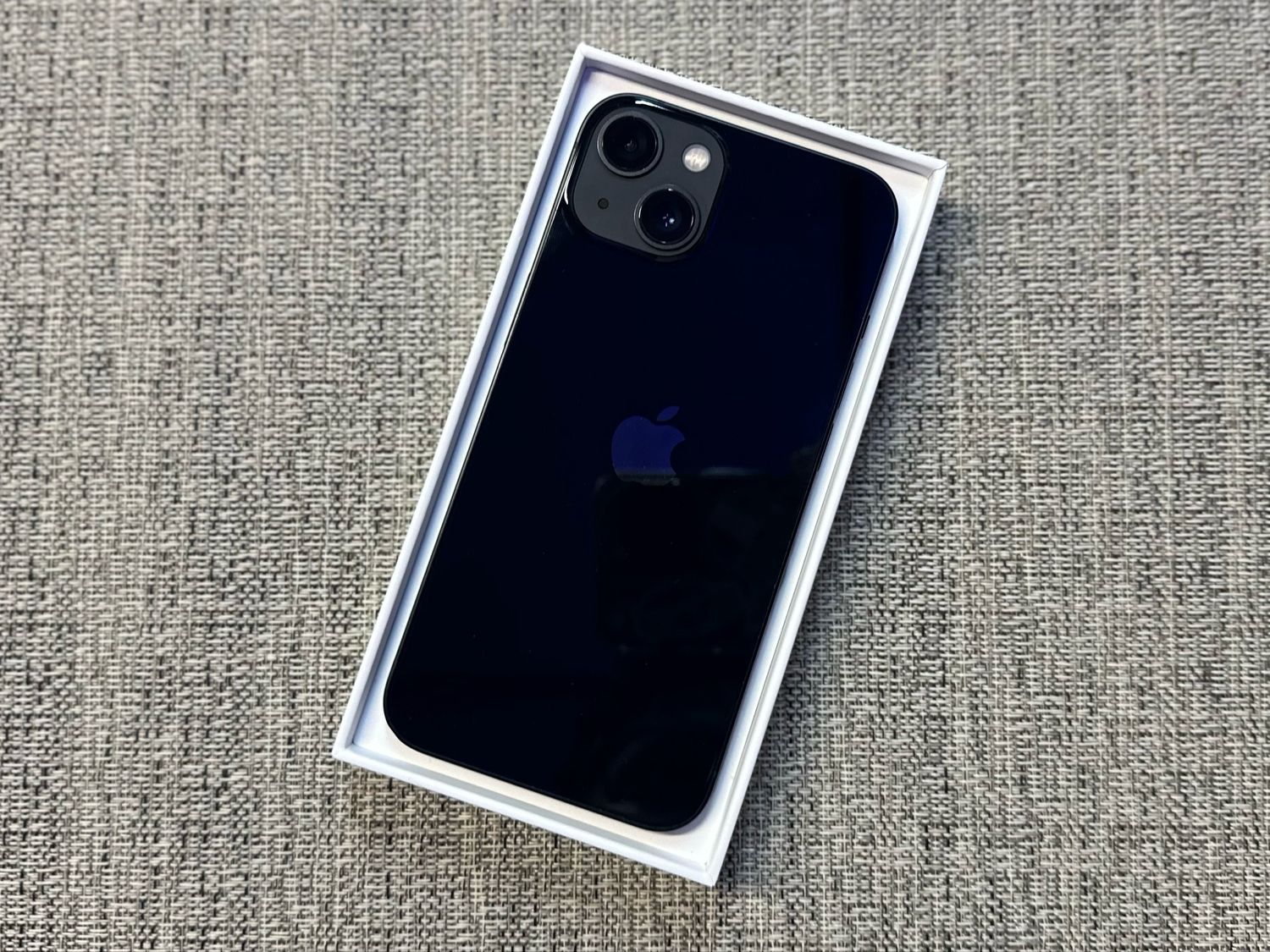iPhone 13