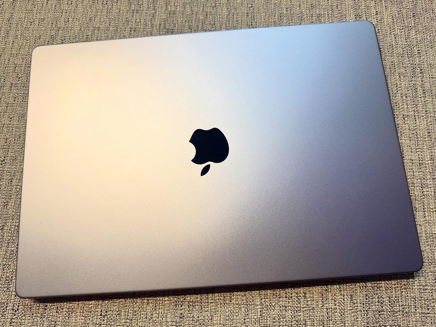 MacBook Pro 2023 💻 16”