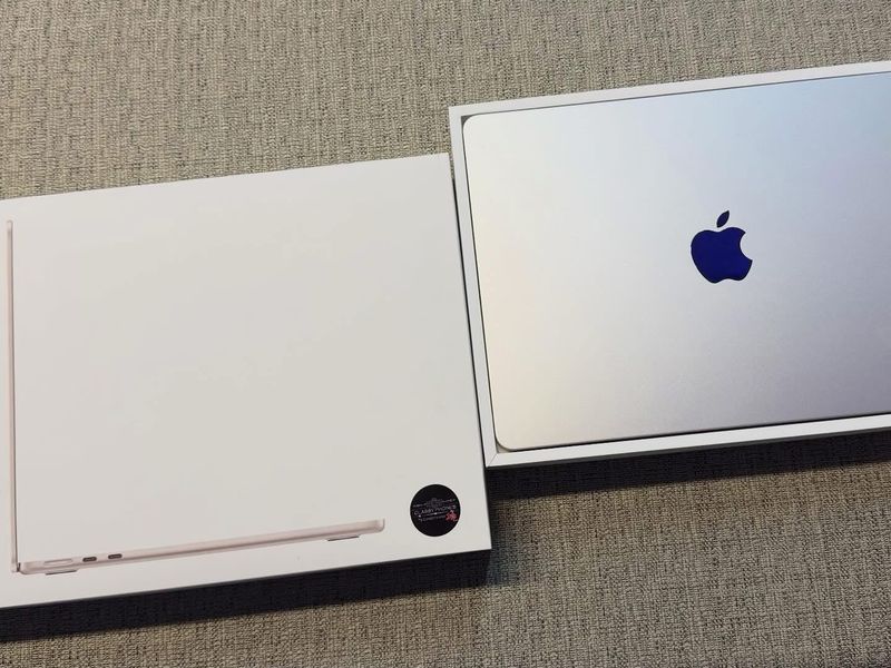 MacBook Air M2 13”