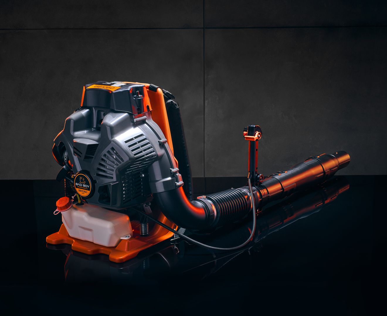 BB1060 GAS BACKPACK BLOWER BB1060 GAS BACKPACK BLOWER