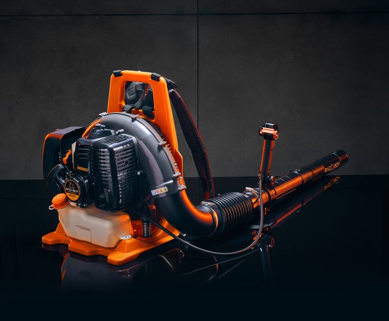 BB880 GAS BACKPACK BLOWER