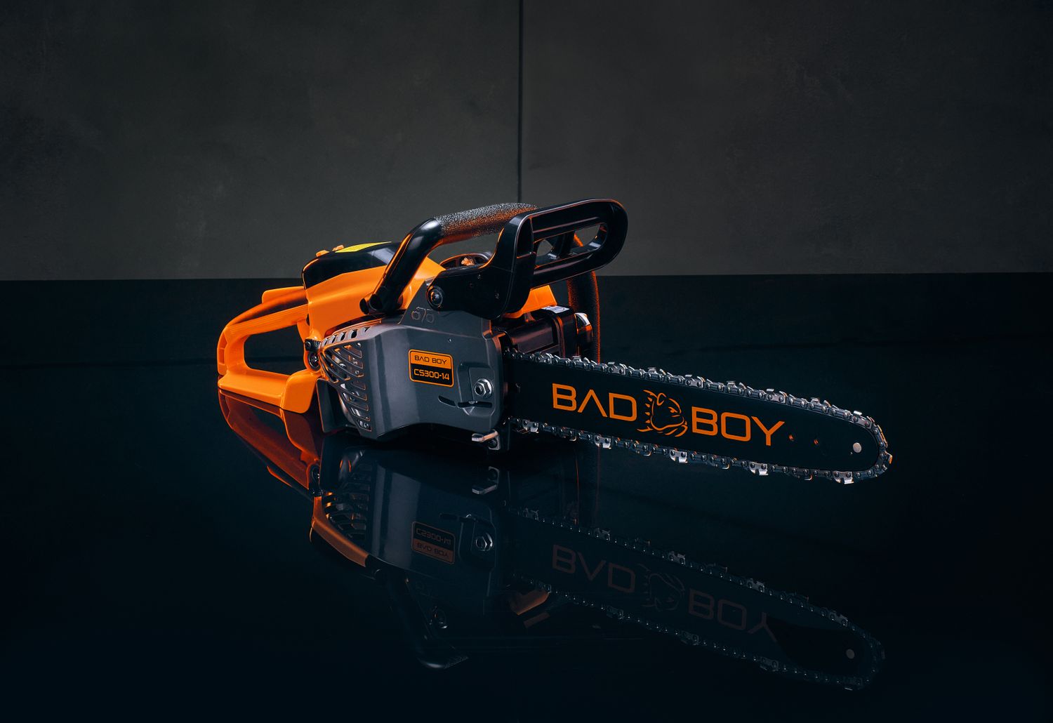 CS300-14 GAS CHAINSAW CS300-14 GAS CHAINSAW