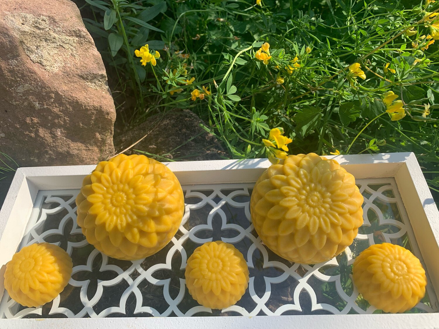 SUNNY LEMON Naturseife mit Bio Karottensaft u. gelbe Tonerde (vegan)