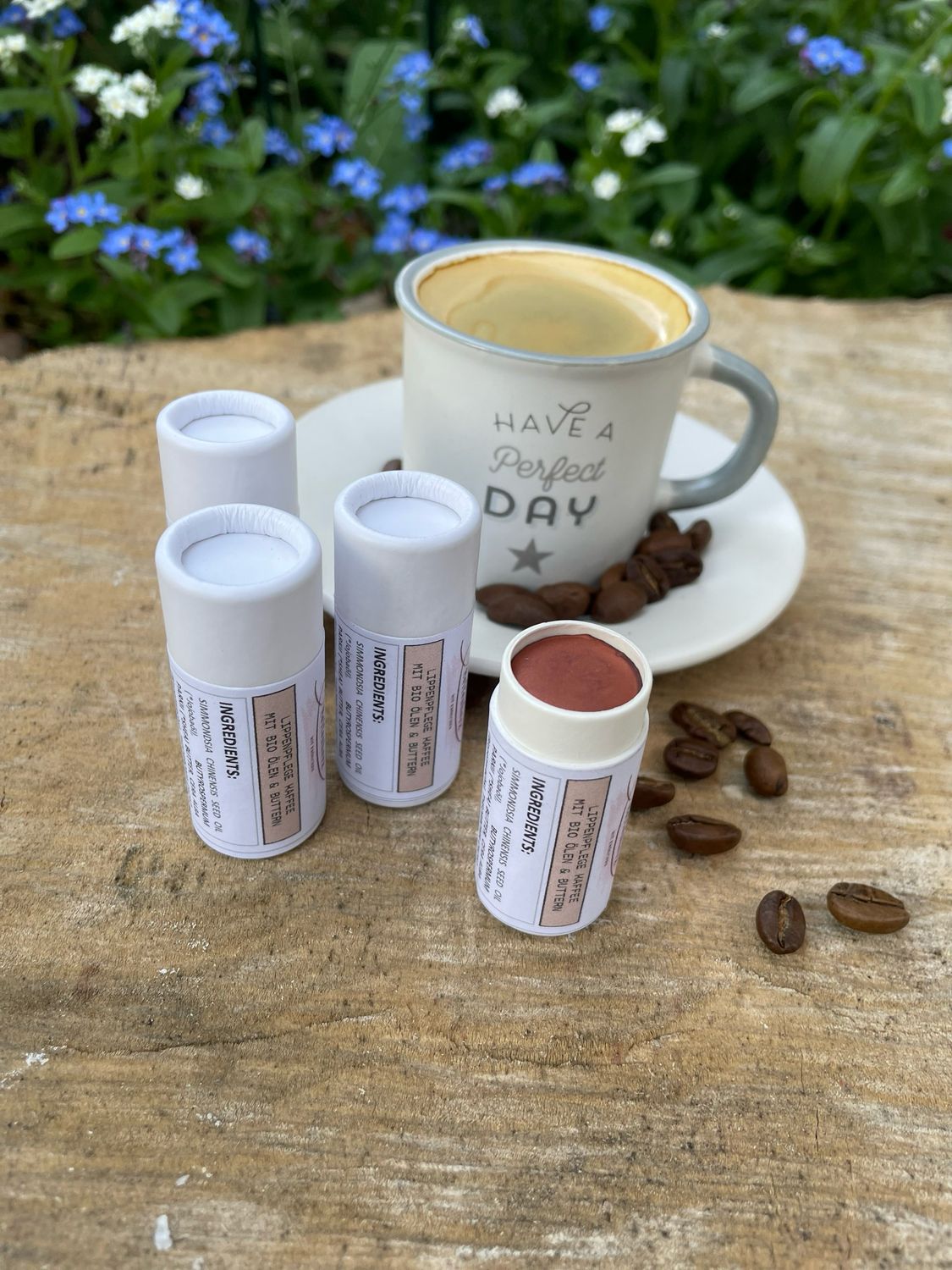 Lippenpflege Kaffee mit Bio Jojobaöl Lippenpflege Kaffee mit Bio Jojobaöl