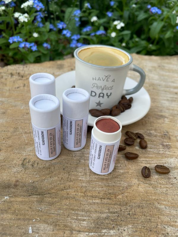 Lippenpflege Kaffee mit Bio Jojobaöl