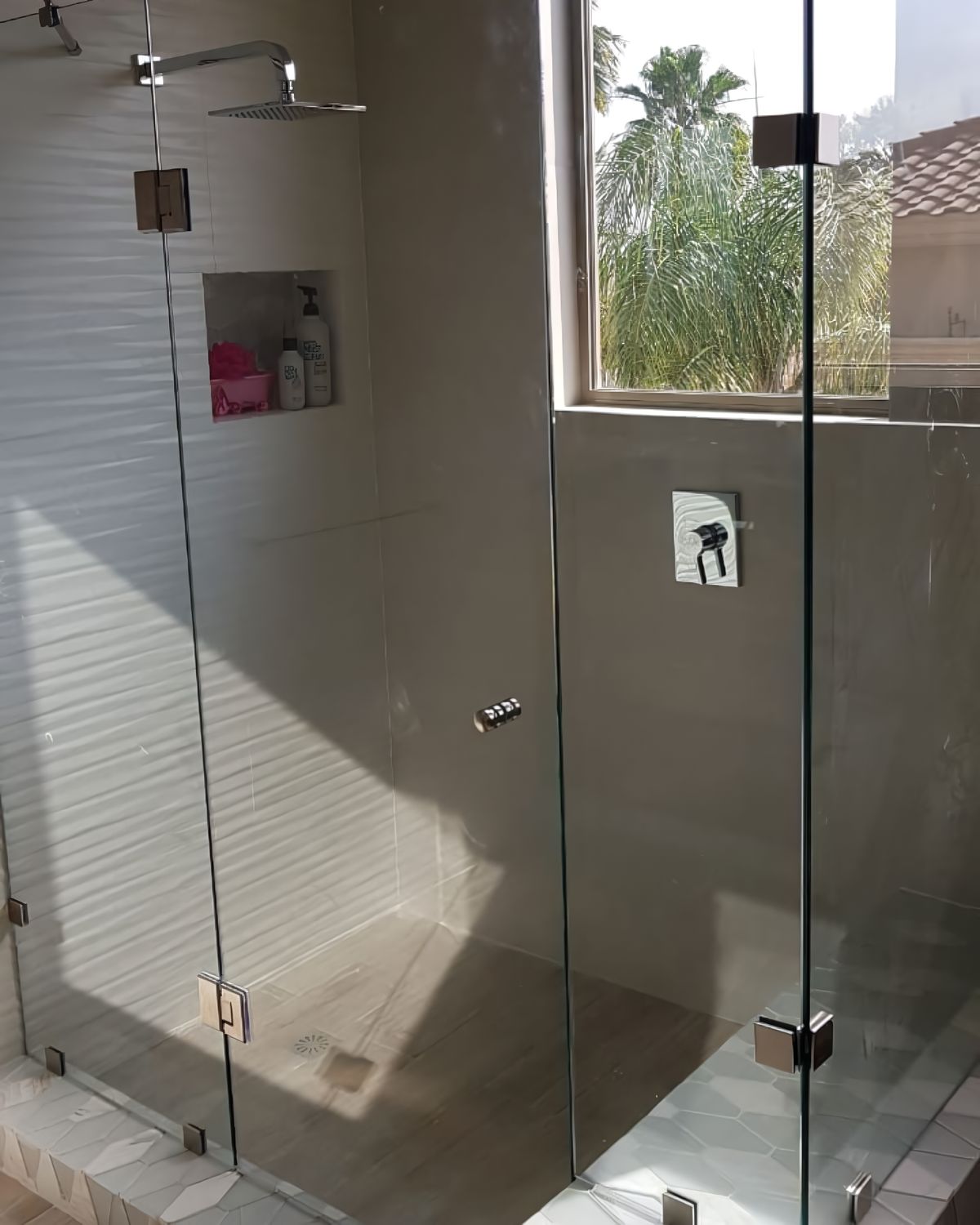 CANCELERÍA EN CRISTAL TEMPLADO