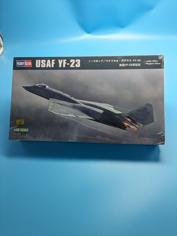 USAF YF-23 HOBBYBOSS 1/48