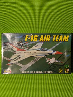 F-16 Air Team REVELL 1/48