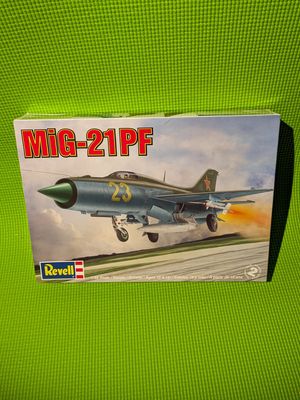 MiG-21PF REVELL 1/48