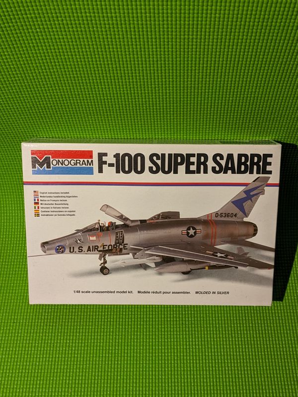 F-100 Super Sabre 1980 MONOGRAM 1/48