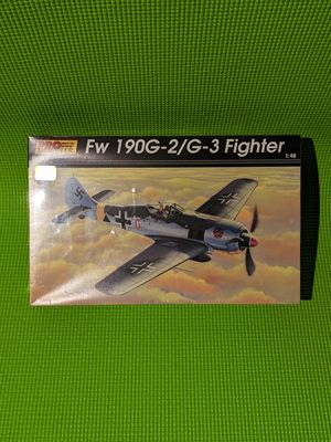Fw 190G-2/G-3 Fighter REVELL PRO MODELER 1/48