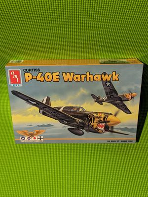 P-40E Warhawk AMT ERTL 1/48