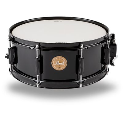 Pearl Vision Birch Snare Drum Black with Black Hardware 14x5.5 Pearl Vision Birch Snare Drum Black with Black Hardware 14x5.5