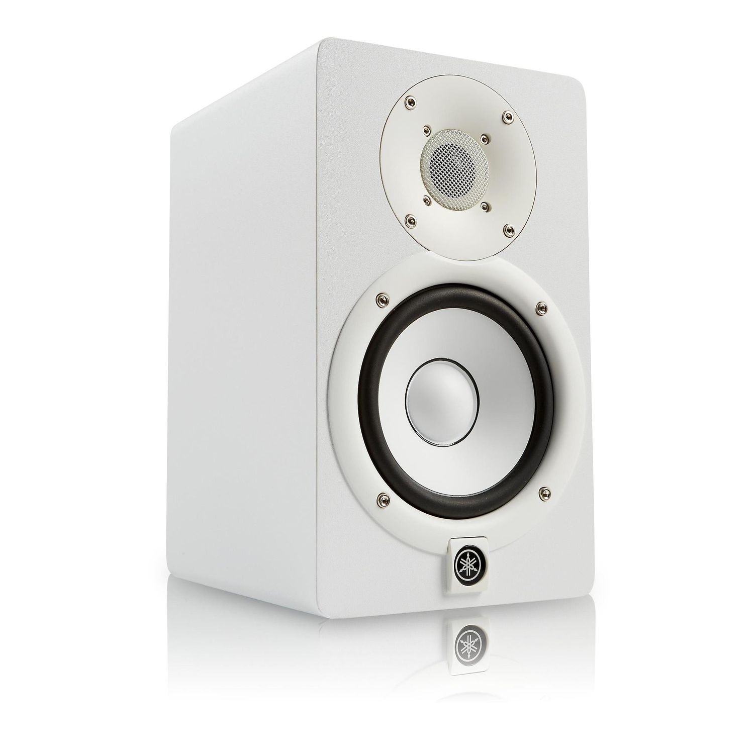 Yamaha HS5 W 5-inch Powered Studio Monitor, White (Each) White Yamaha HS5 W 5-inch Powered Studio Monitor, White (Each) White