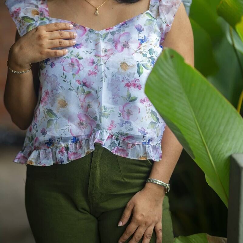 The Luna Top