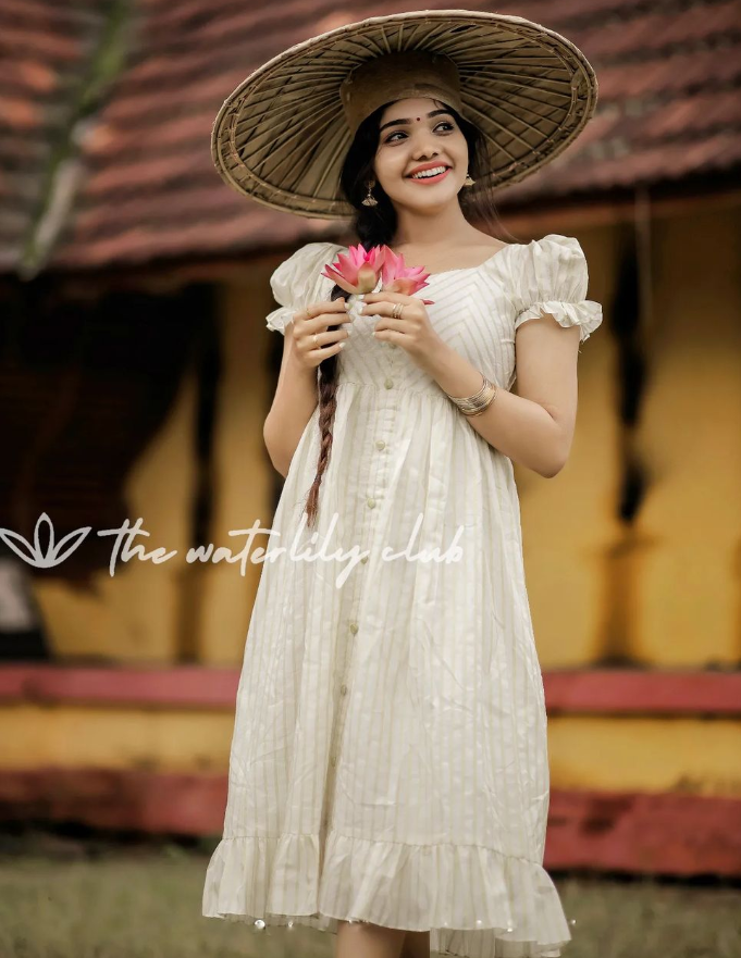The Jasmine Dress