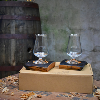 Irish Whiskey Serving Gift Box / 2x Tuath™ glass with 2 hand-made coasters