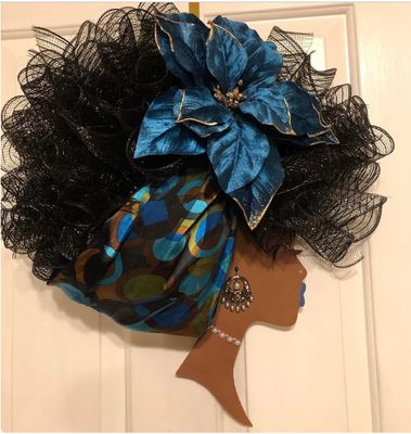 Praying Diva Wreath