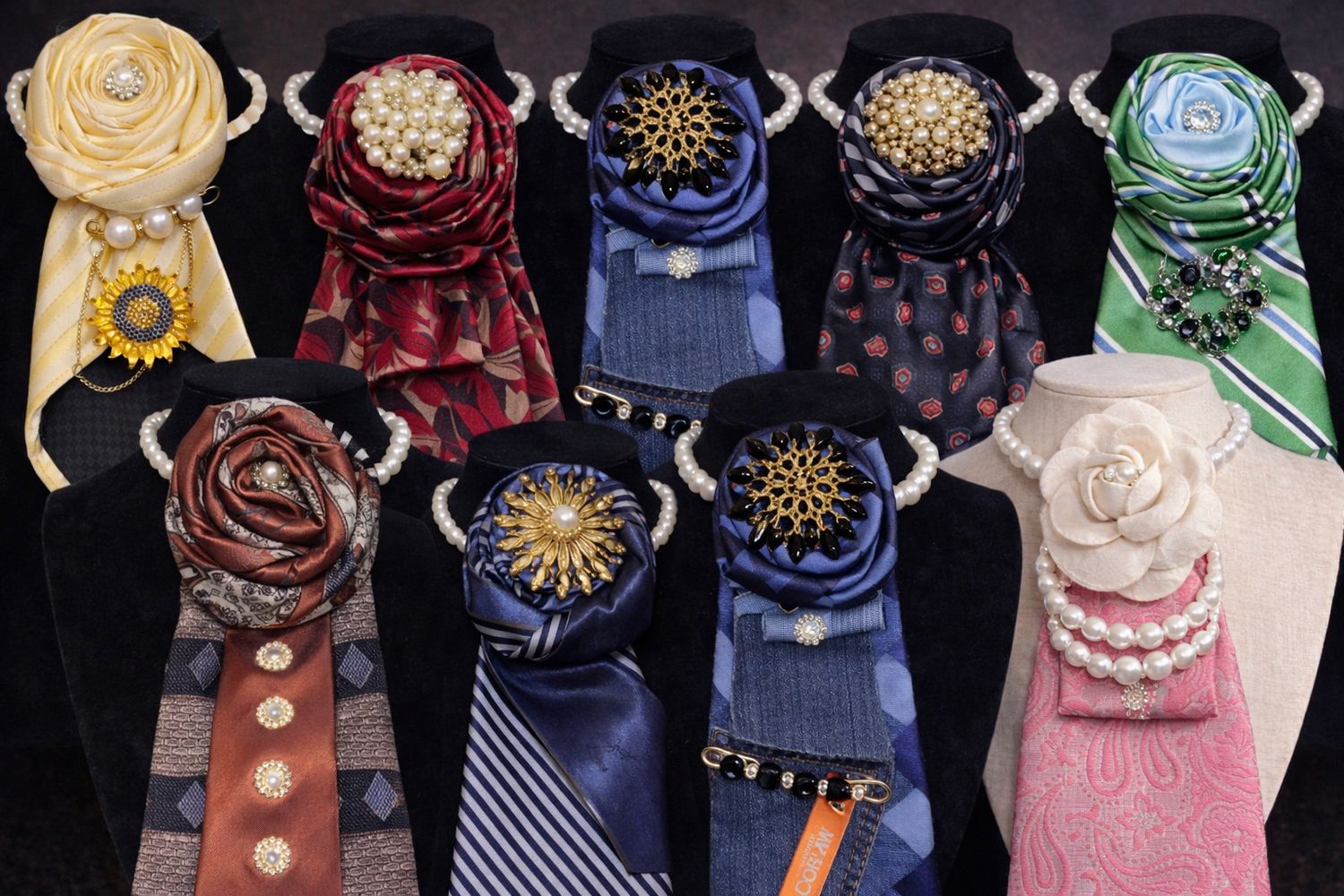 Garden of Roses Necklaces Ties