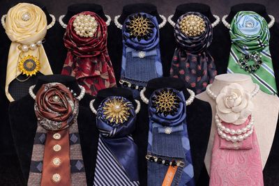 Garden of Roses Necklaces Ties