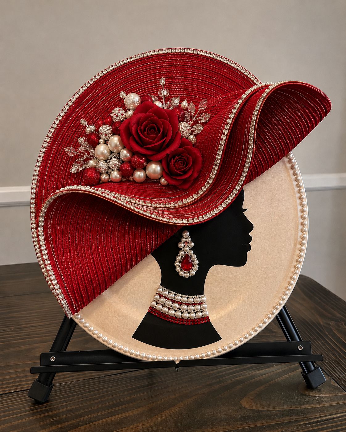Custom Diva Hat Decorative Plate – Personalized Color-Inspired Design