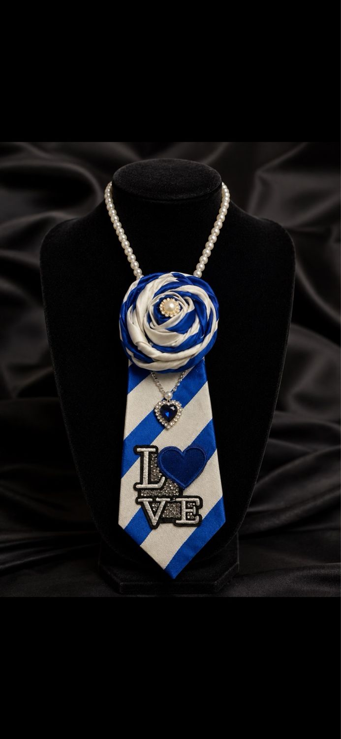 Cynt Kreations Wearable Art Tie Necklace Collection