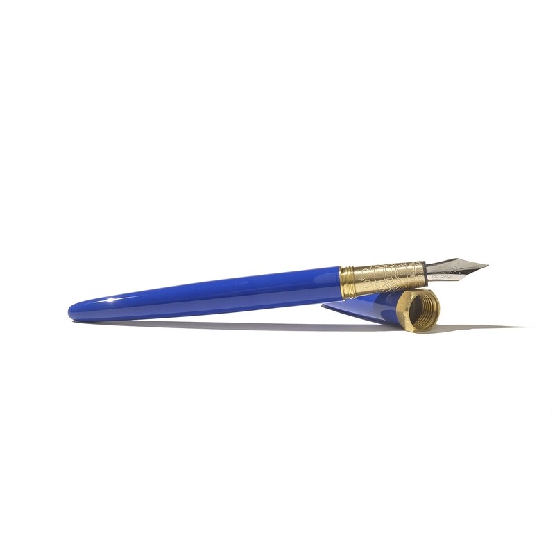 Cerulean Midnight Brush Fountain Pen - M - Medium - Ferris Wheel Press