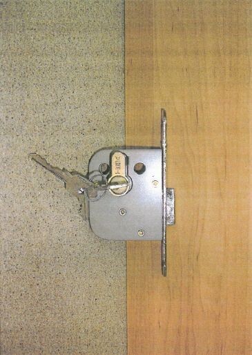 CERRADURA PUERTA DE PASO UCEM
 COD-HE0109